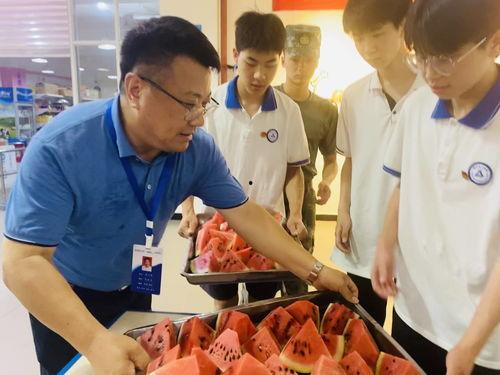 学生校长吃瓜视频大全集,校长与学生吃瓜视频大揭秘