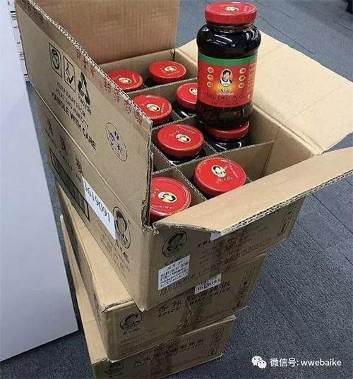 老干妈吃哈密瓜视频,哈密瓜美食之旅